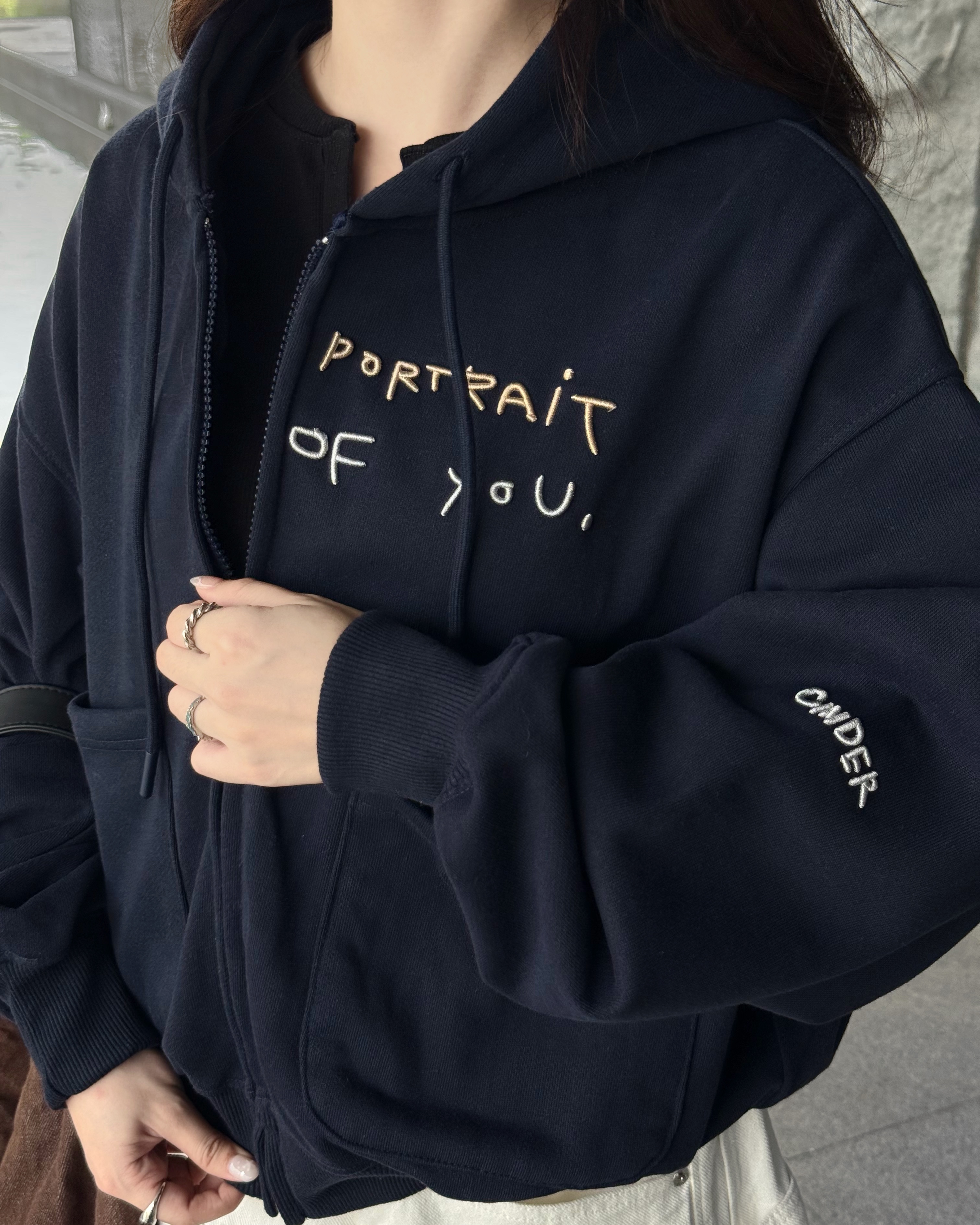 Portrait - Hoodie Zip Boxy