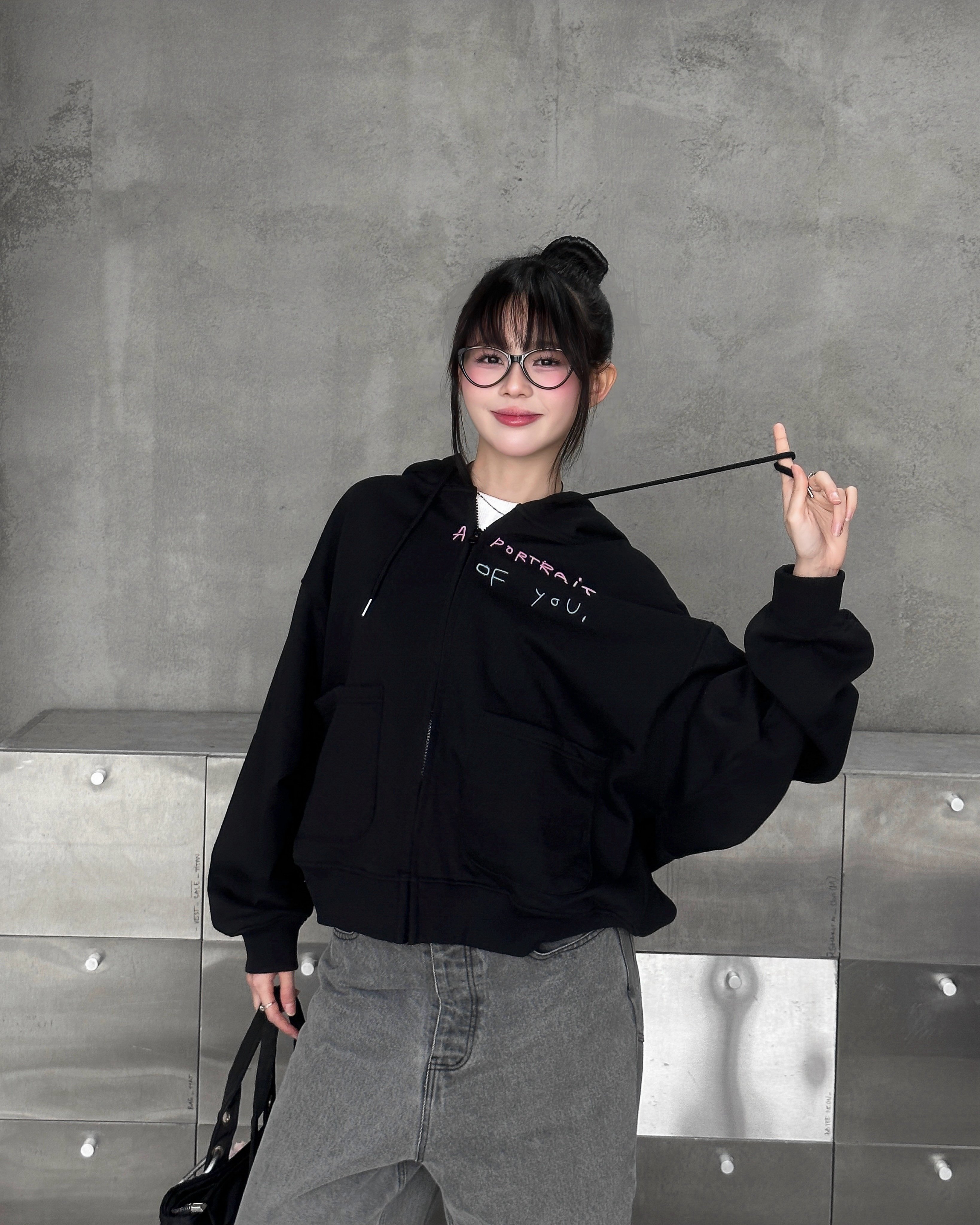 Portrait - Hoodie Zip Boxy